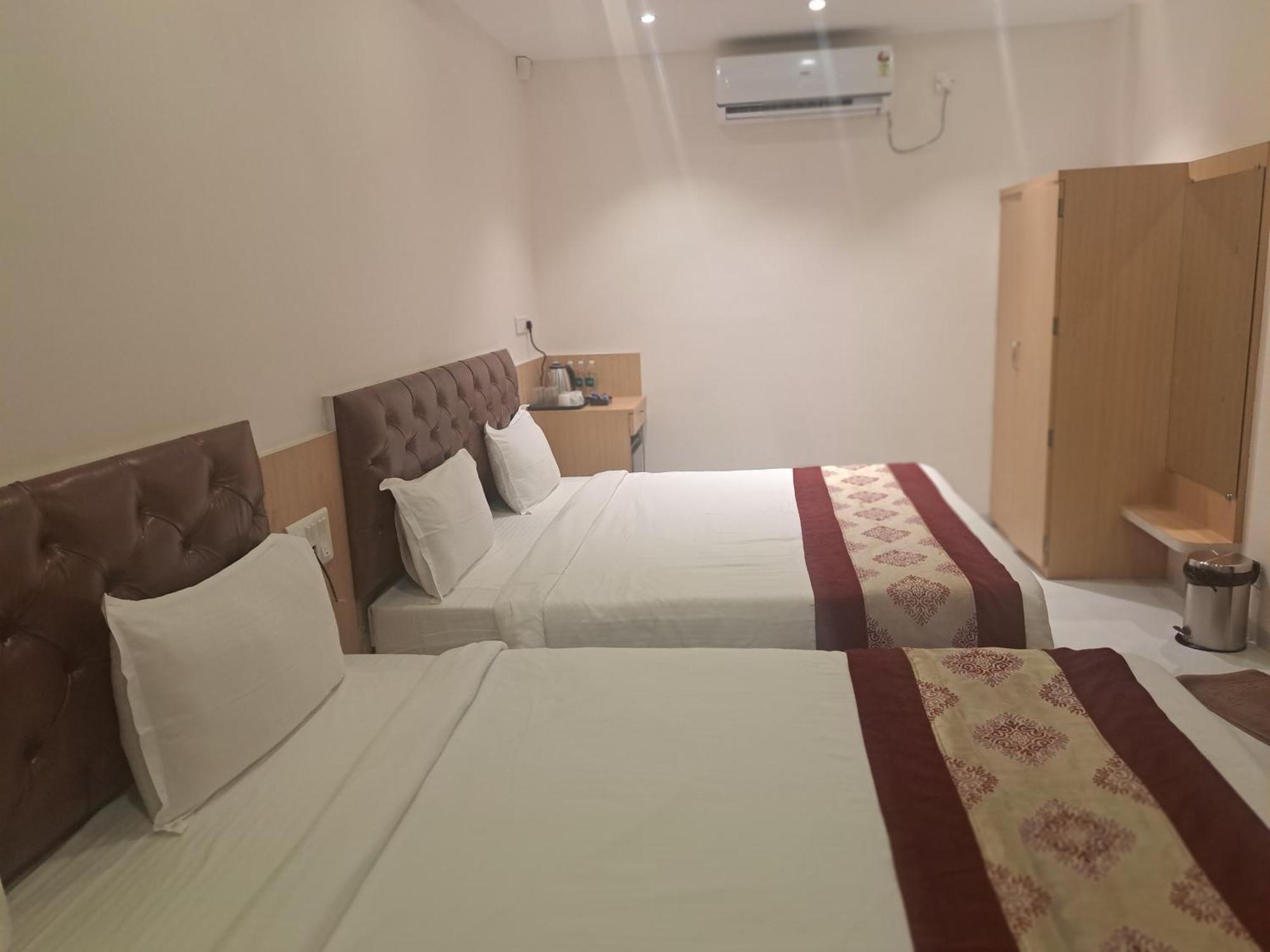 Onella Regency Hotel Panchgani Eksteriør billede